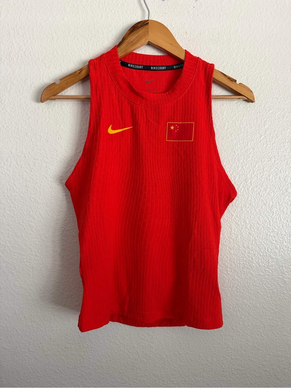 Nike Pro Elite China Tennis Nike Court Singlet Top DriFit Women Size Medium-Tall